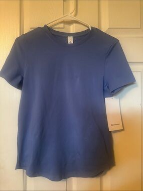 lululemon athletica Love Crew  Short Sleeve Tee - Periwinkle Blue